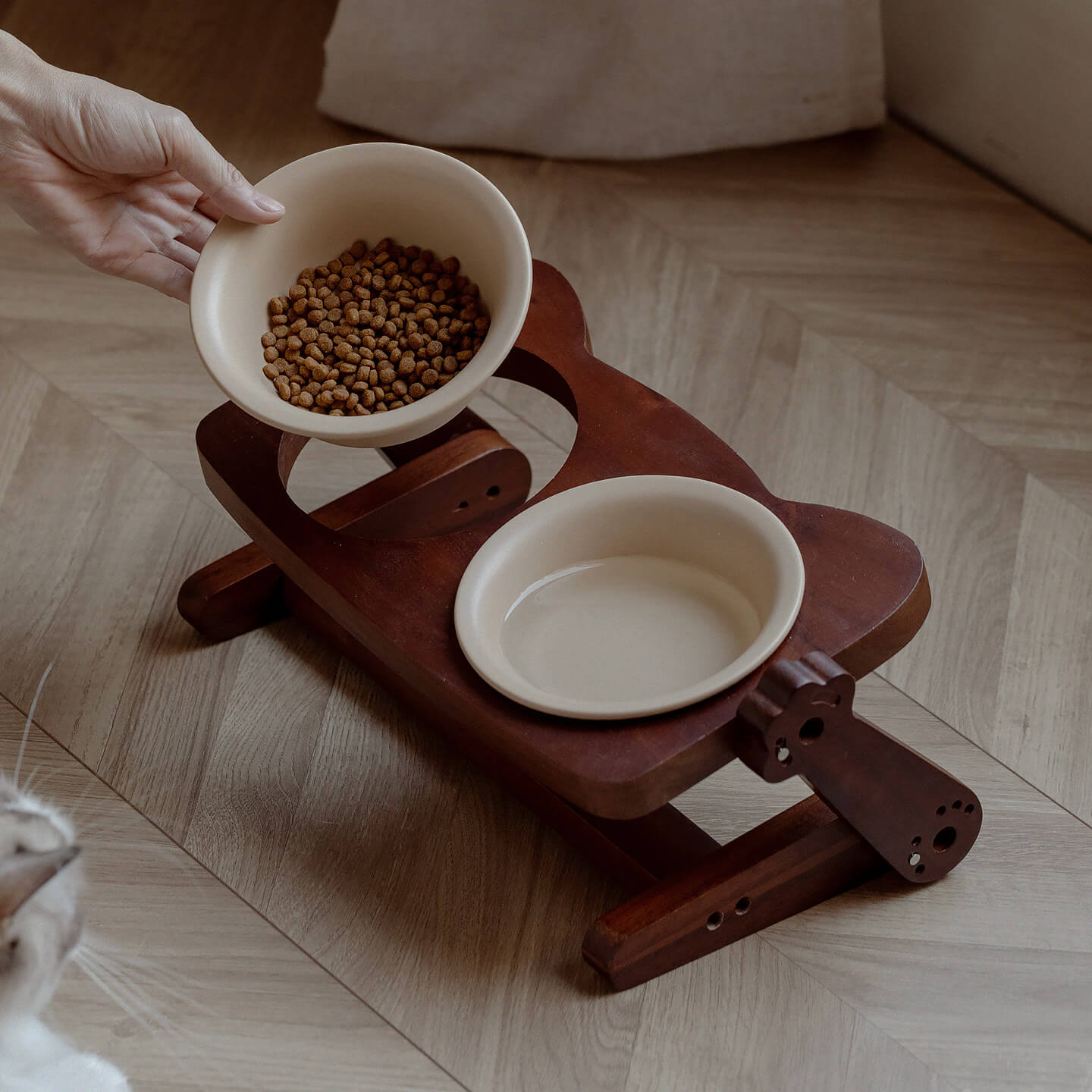 Adjustable Elevated Ceramic Double Pet Bowl with Acacia Wood Stand