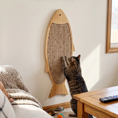 Fish-Shaped Sisal Cat Scratcher Board with Pine Wood Frame