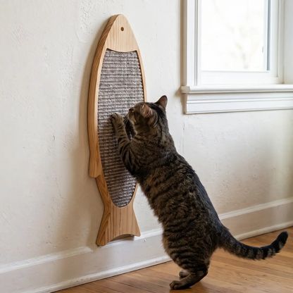 Fish-Shaped Sisal Cat Scratcher Board with Pine Wood Frame