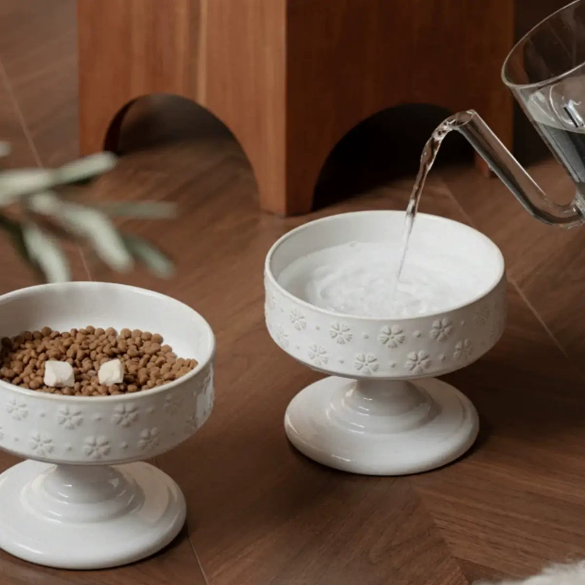 Goblet-Inspired Raised Ceramic Cat Bowl with Floral Pattern