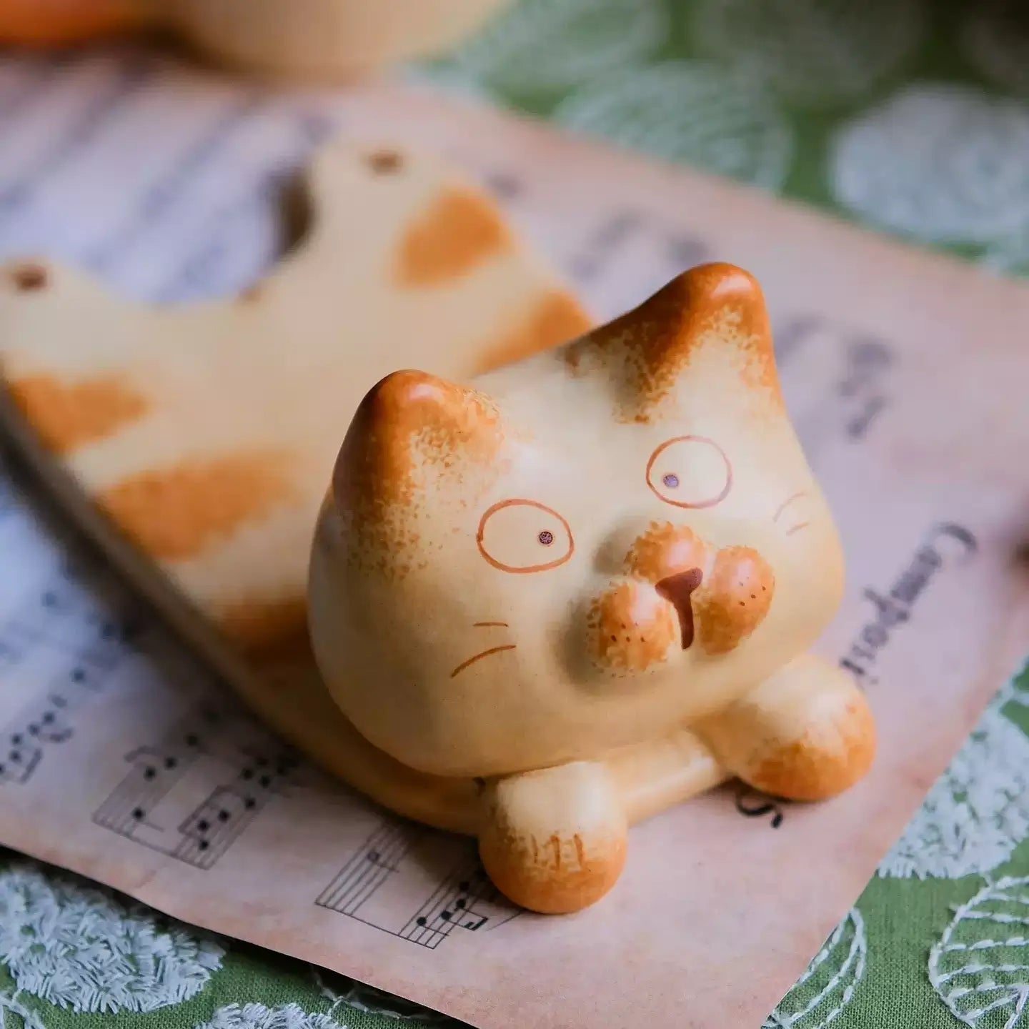 Cat Tray Ceramic Mug Set — Mug + Cat Saucer