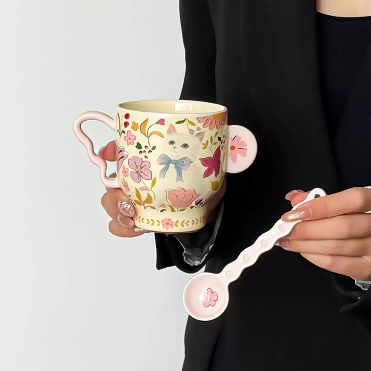 Floral Cat Ceramic Mug Set with Lid