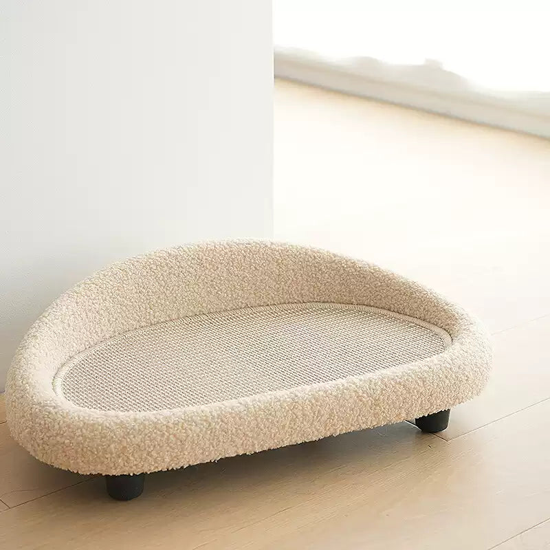 Sisal Cat Scratcher Sofa Bed for Cats & Small Dogs, Oval Pet Lounger with Fleece Trim ，